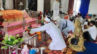 Photo of कोलारस विधानसभा के राजनेताओं ने अपने अपने गुरुओं से आशीर्वाद लेकर मनाई पूर्णमा