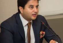 Photo of कोलारस विधानसभा में सिंधिया के जन्मदिन पर सेवा कार्यक्रम, नेताओं की सक्रियता से बढ़ी राजनीतिक सरगर्मी